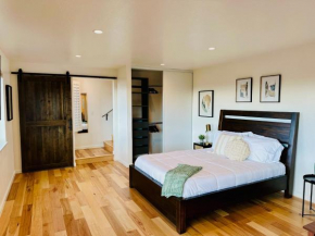 San Leandro Studio